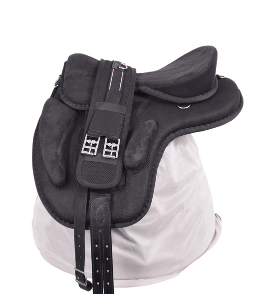 Freemax Treeless Synthetic Horse Saddle, Size 15"